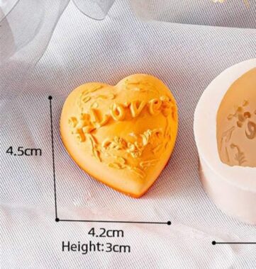 Love Heart Shape Roses Candles