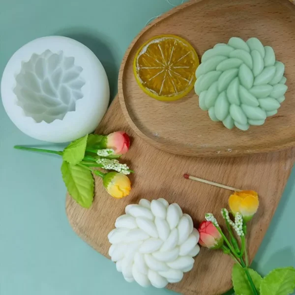 3D Round Flower Candle