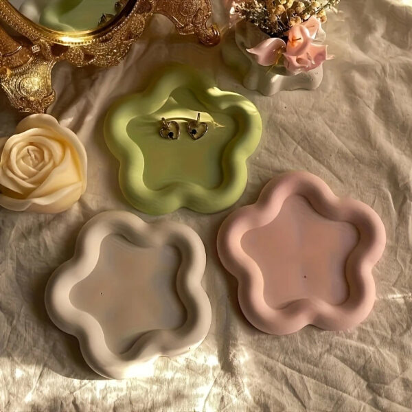 3D Flower Shaped Tray