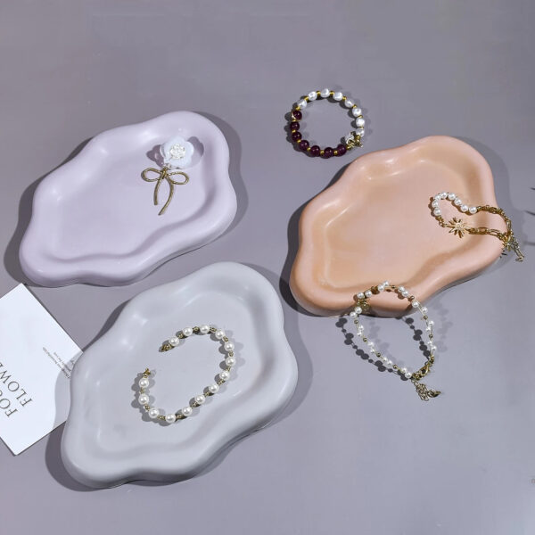 Cloud Shape Tray
