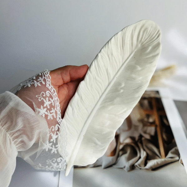 Feather Trinket Tray