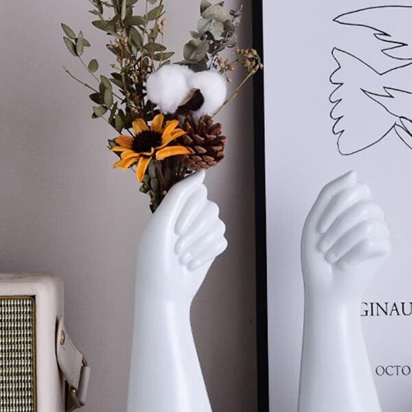 Hand Bud Flower Vase Concret