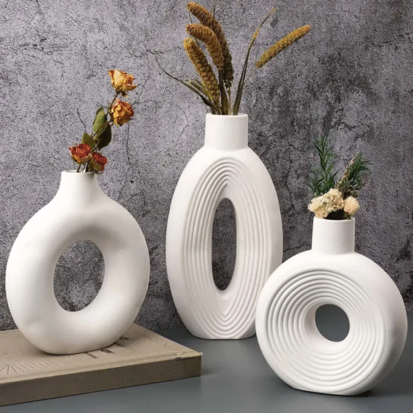 Ceramic Round Donut Vase