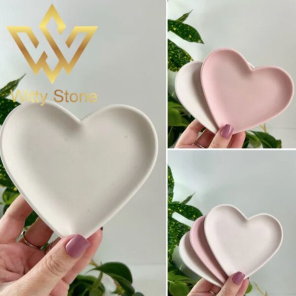 2pcs Heart Shaped Trays
