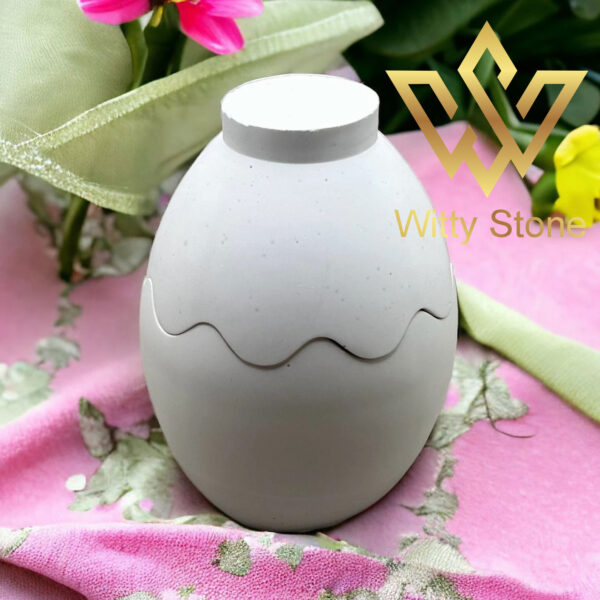 Egg Box