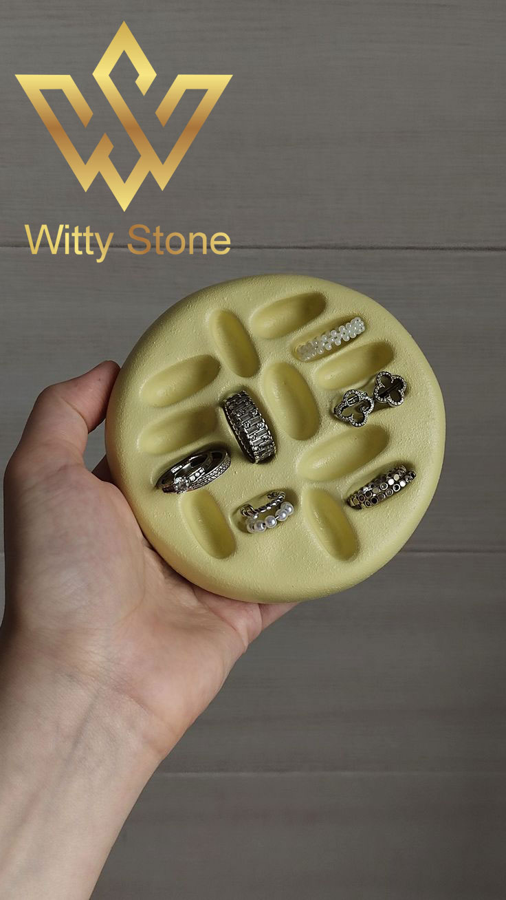 Round Jewelry Tray