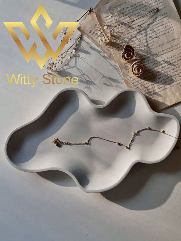 Asymmetrical Curved Cloud Tray