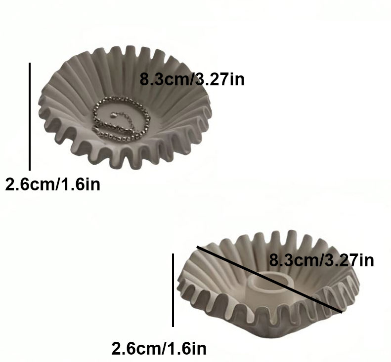 Wave Plate Candle Holder Set
