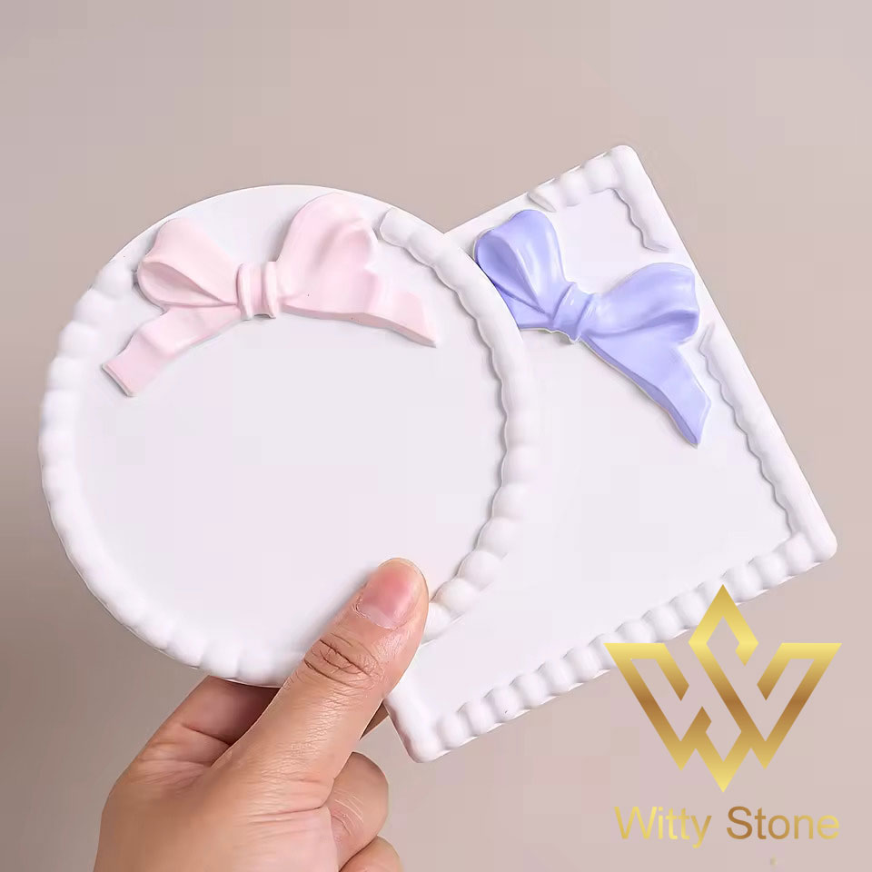 Square & Round Bow Tray